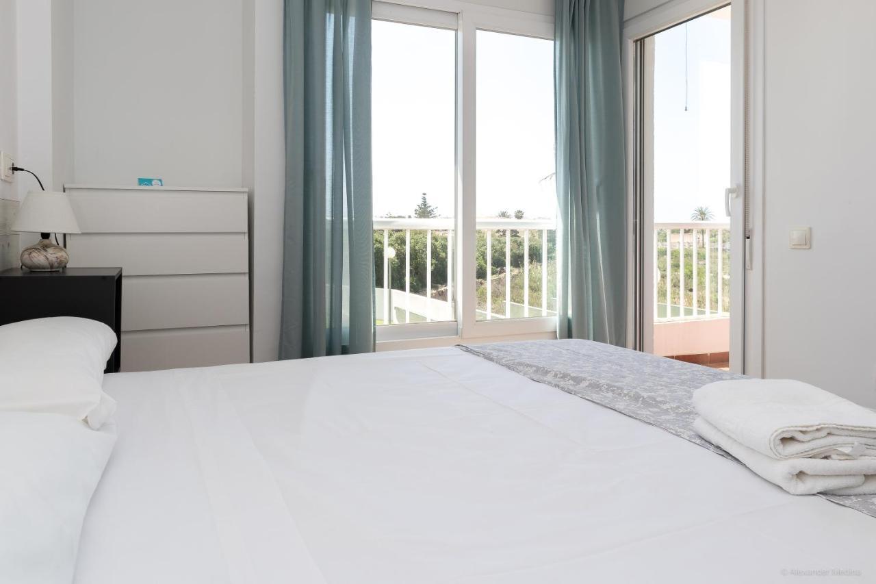 Gran Villa Roquetas Beach & Golf Playa Serena روكيتاس ذي مار المظهر الخارجي الصورة